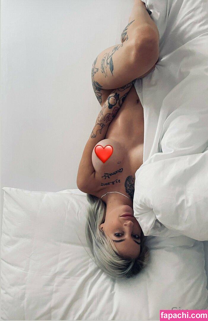 u130791166 / sunkisspecan79 leaked nude photo #0035 from OnlyFans/Patreon