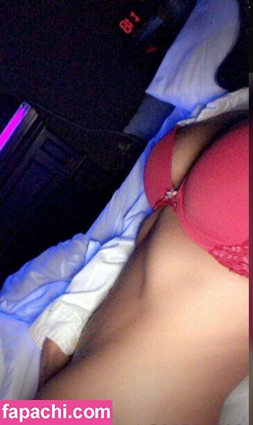 u300775303 / Honey leaked nude photo #0045 from OnlyFans/Patreon