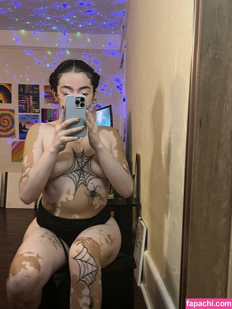 ummmbzupcsdown / _carmeng14 / anotherwebgirl leaked nude photo #0004 from OnlyFans/Patreon