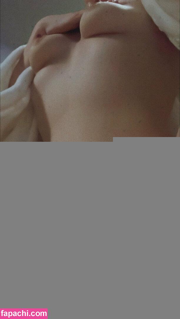ur_dads_favv / xogoth_bxtchxo leaked nude photo #0143 from OnlyFans/Patreon