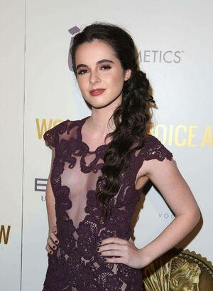 Vanessa Marano leaked media #0017