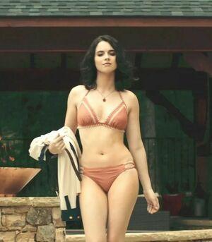 Vanessa Marano leaked media #0036