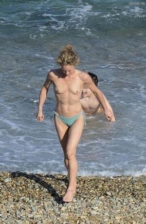 Vanessa Paradis leaked media #0133