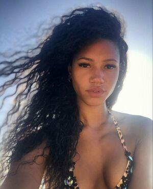 Vick Hope leaked media #0056