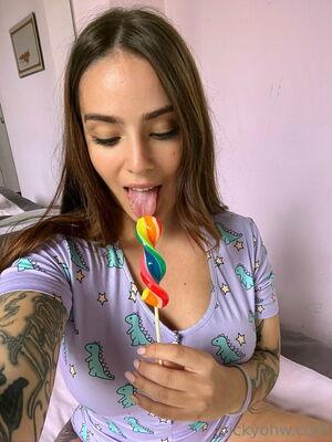 vickydelfrancofree leaked media #0006