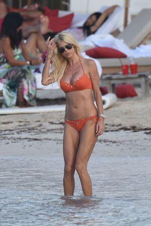 Victoria Silvstedt leaked media #0750