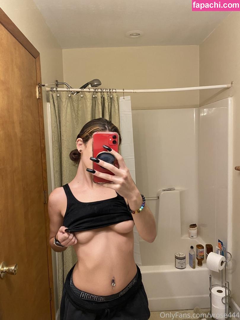 vrose444 leaked nude photo #0003 from OnlyFans/Patreon