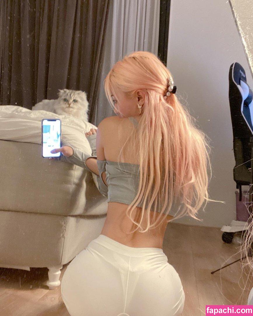 Vyvane Le / vyvan.le / vyvanle leaked nude photo #0024 from OnlyFans/Patreon