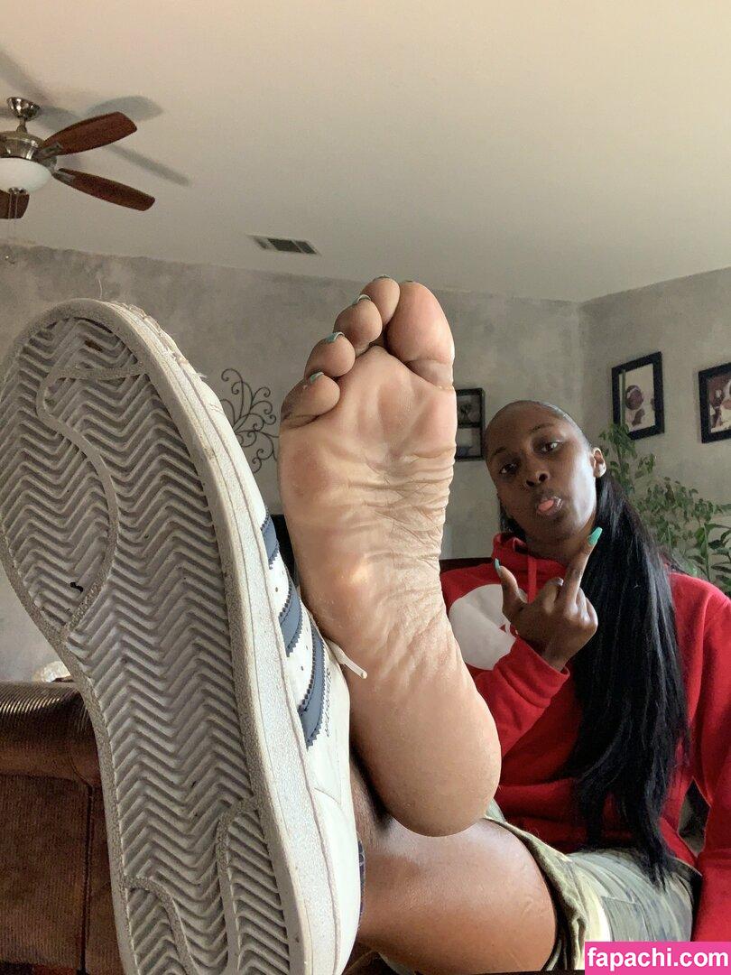 waveysolezz / wavey.soles leaked nude photo #0061 from OnlyFans/Patreon