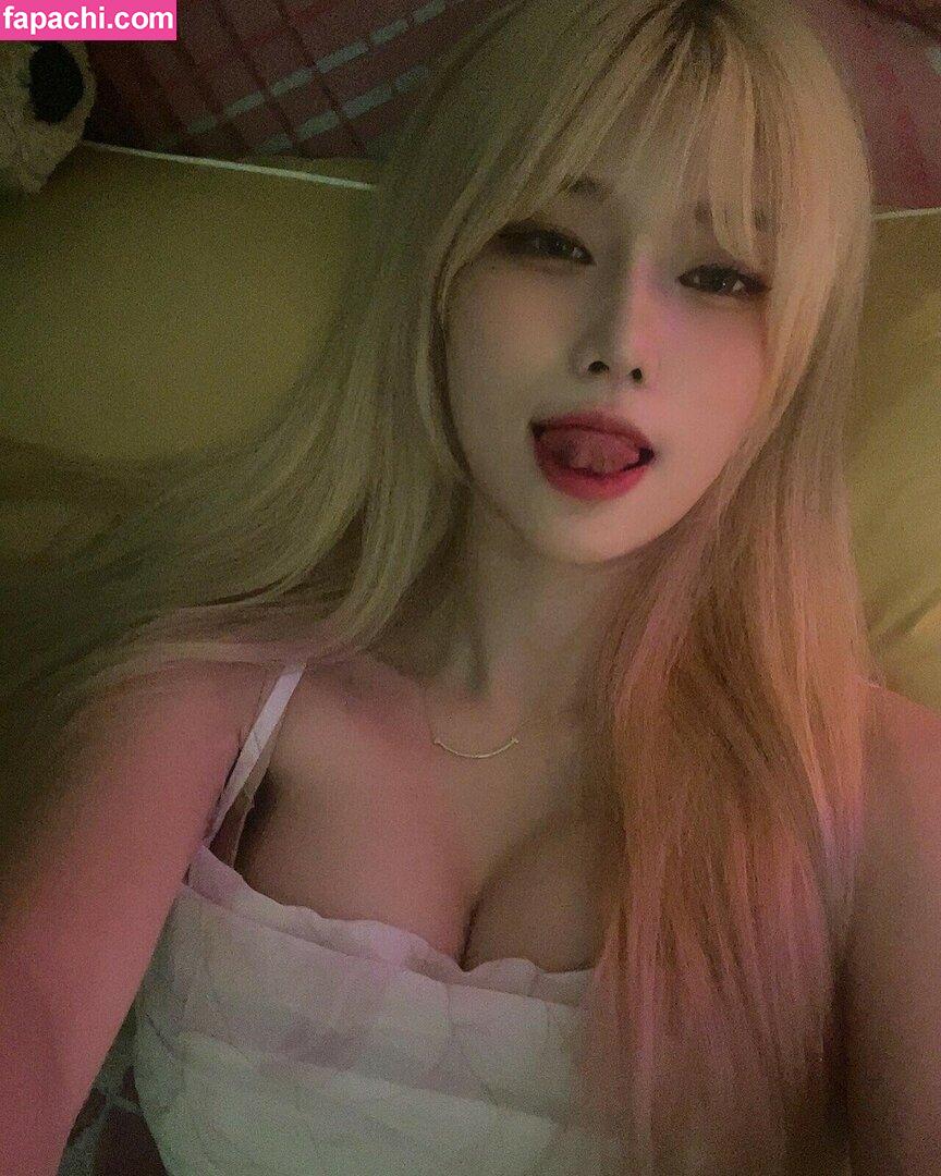 we8136 / suri_s2_ / 최솜이 leaked nude photo #0022 from OnlyFans/Patreon