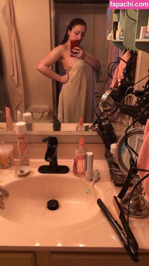 Weirdgirl2364 / Halley2364 leaked nude photo #0001 from OnlyFans/Patreon