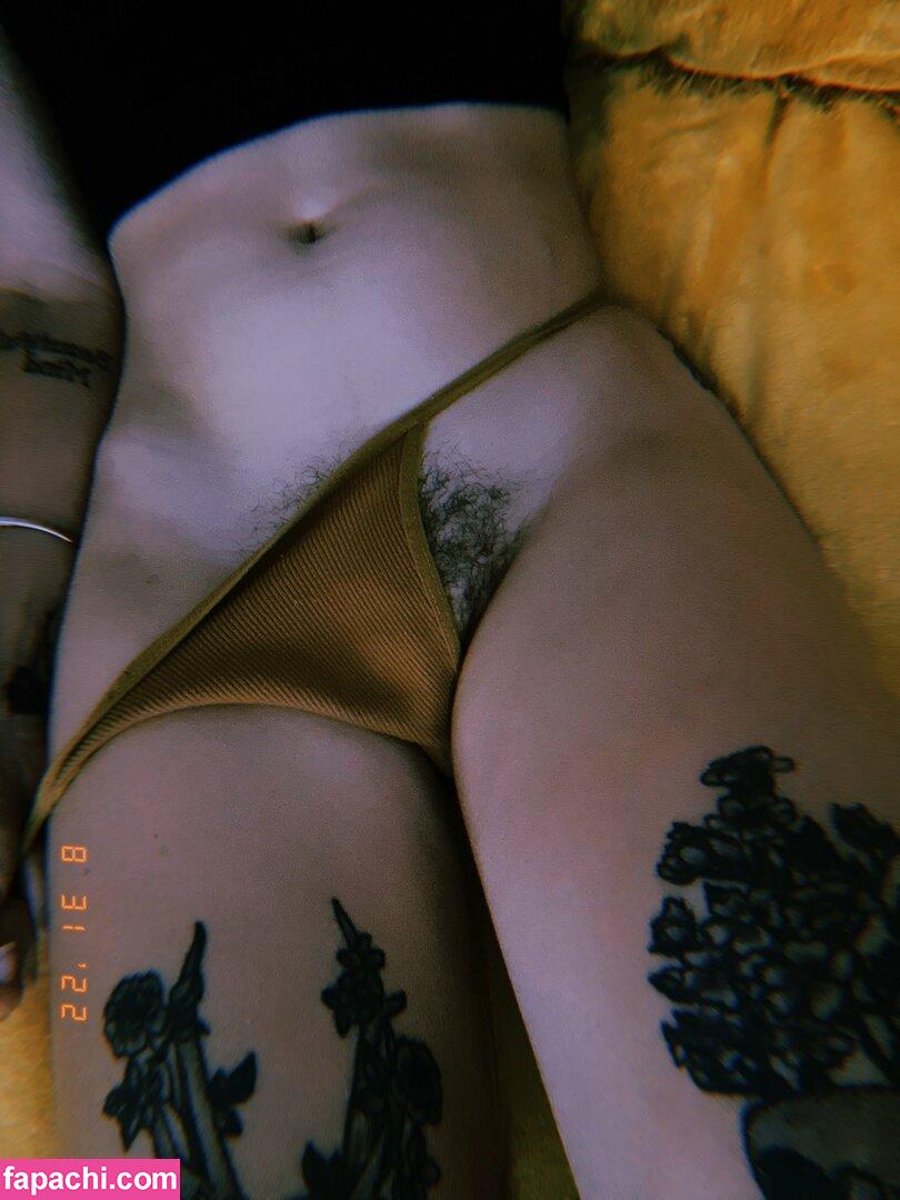 witchofthewoods3 / Marrow & Moss / _witchofthewoods_ / i.am.marrow / marrownmoss / witchof_thewood leaked nude photo #0003 from OnlyFans/Patreon