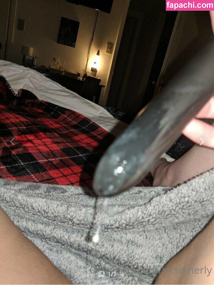 xEmerly / xEmerly_ / xxxEmerly leaked nude photo #0010 from OnlyFans/Patreon
