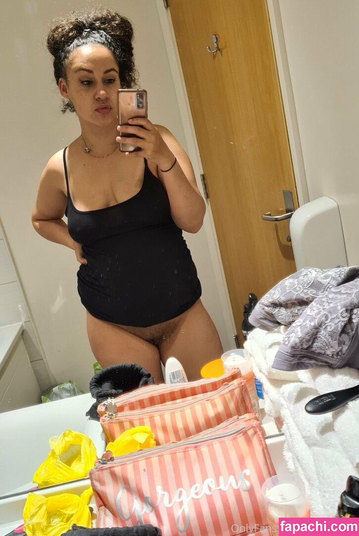 xprettyx20 / pretty mixedmama / prettymixedmama leaked nude photo #0457 from OnlyFans/Patreon