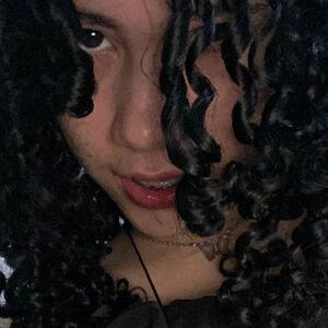 Yasmin Ituassu avatar