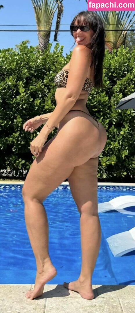 Yesjulz leaked nude photo #0302 from OnlyFans/Patreon