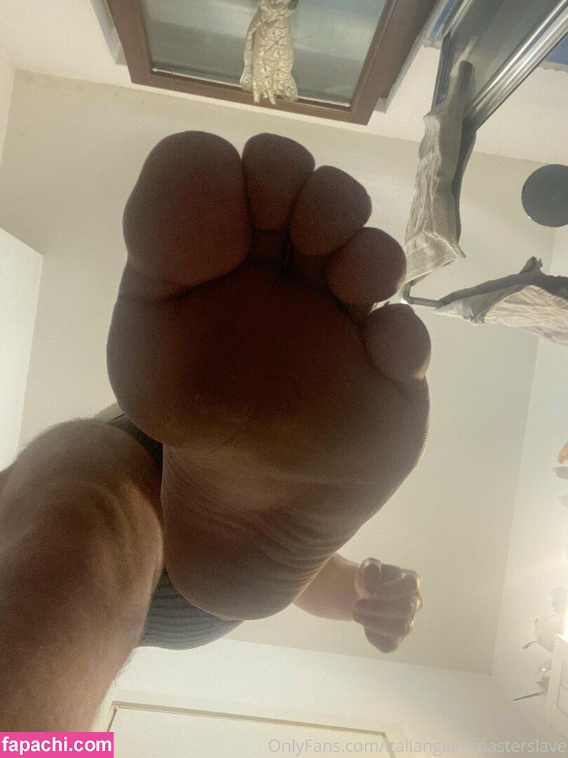 youloveyourkingfeet / brandon_likespoop leaked nude photo #0003 from OnlyFans/Patreon