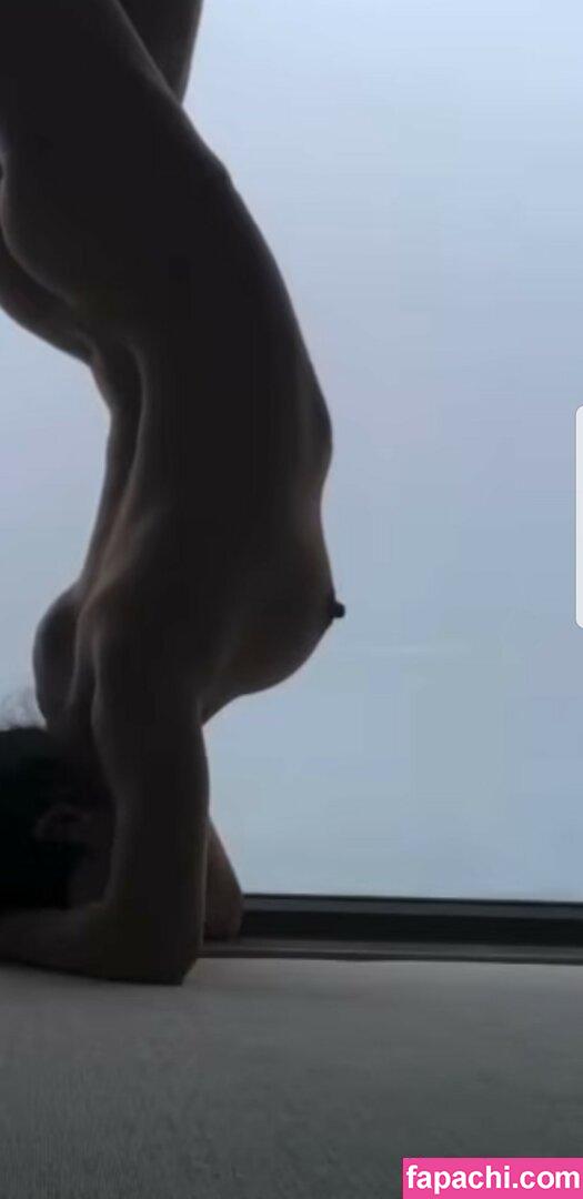 Yuan Herong / yuanherong.1229 leaked nude photo #0175 from OnlyFans/Patreon