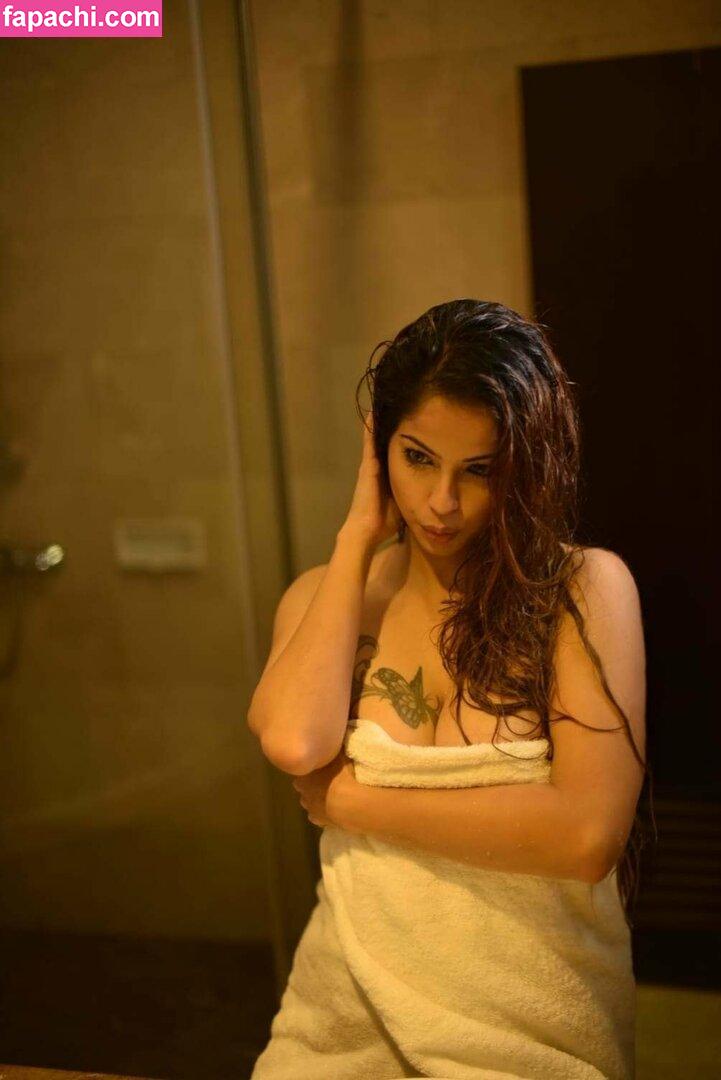 Zareen Zoya Khan / ZAREENZOYAKHAN leaked nude photo #0037 from OnlyFans/Patreon