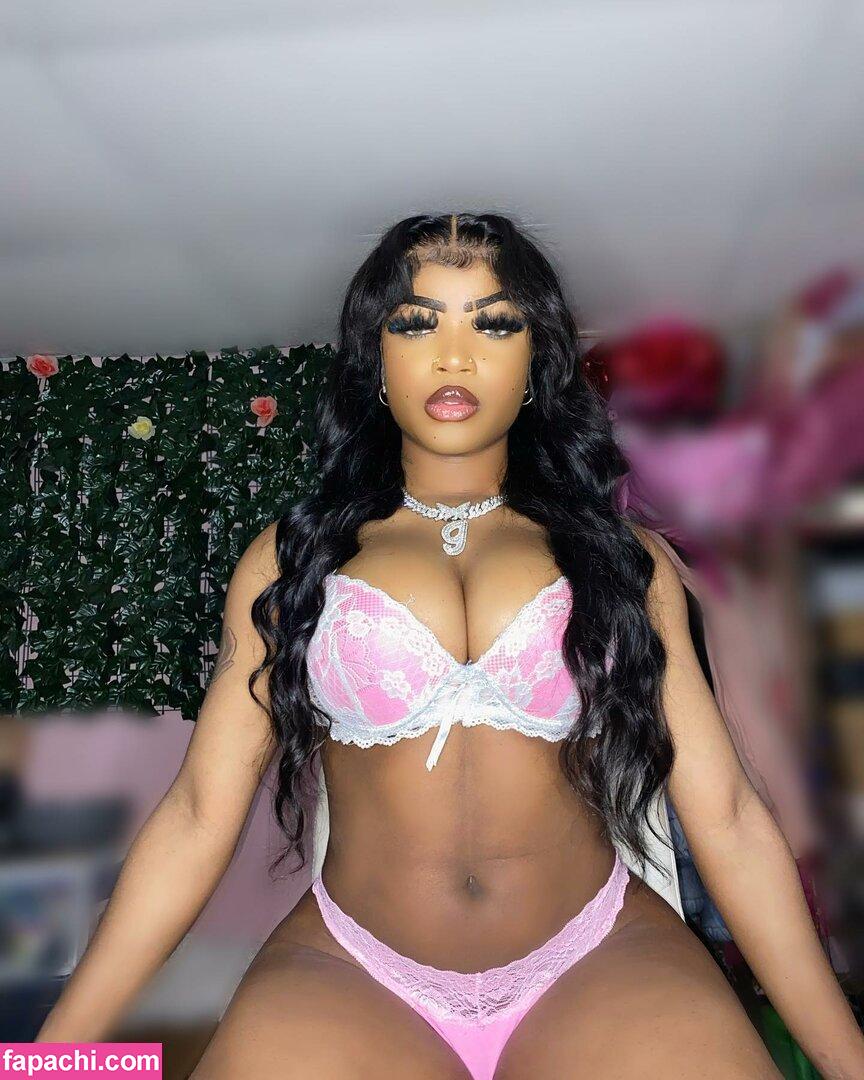 Zarijinsei / arilloveee1116 / fatimasegoviavip / iampapij leaked nude photo #0006 from OnlyFans/Patreon