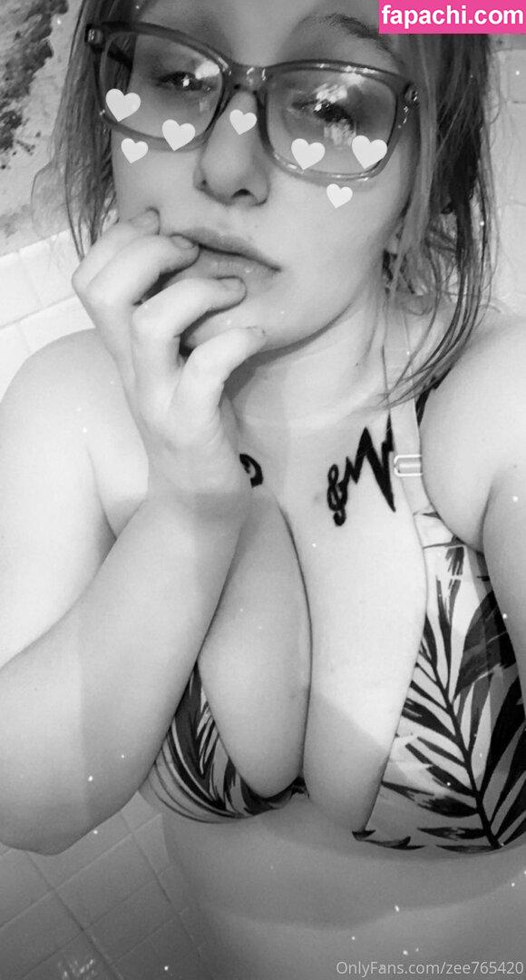 zee765420 / trippydippylittlehippie leaked nude photo #0057 from OnlyFans/Patreon