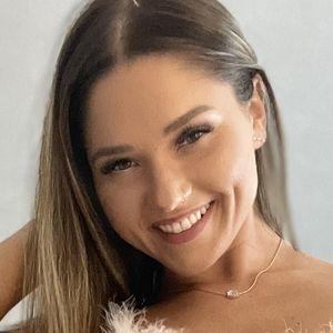 Zoe Bloom avatar